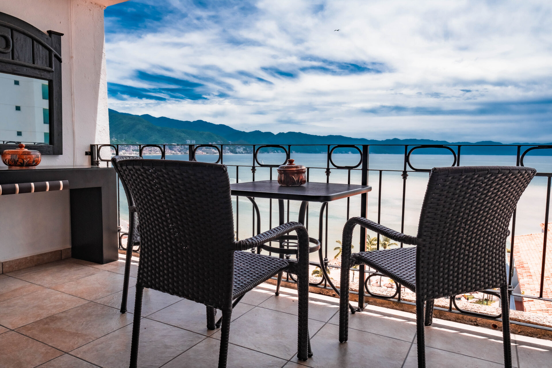 Amazing Oceanview in Hotel Zone (#1433)