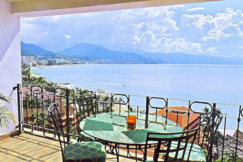 Amazing Oceanview in Hotel Zone (#1242)
