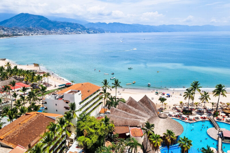 Amazing Oceanview in Hotel Zone (#1638)