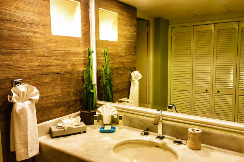 Amazing Oceanview in Hotel Zone (#1532)