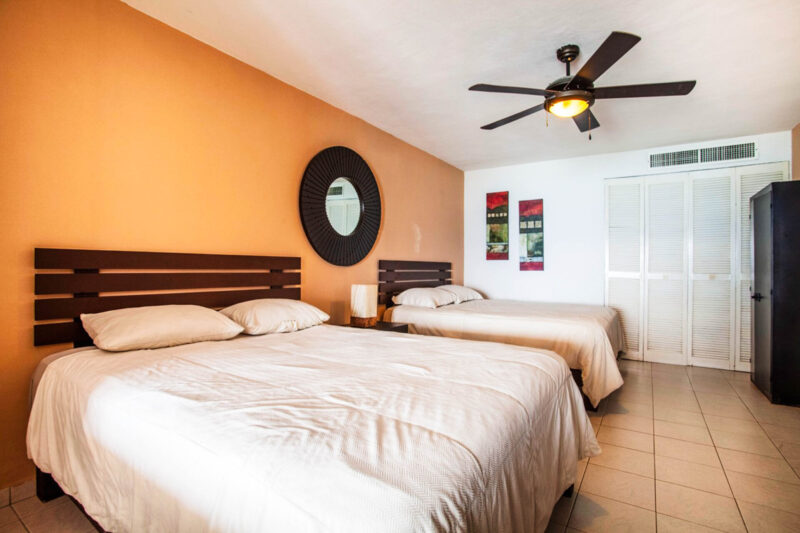 Amazing Oceanview in Hotel Zone (#1634)