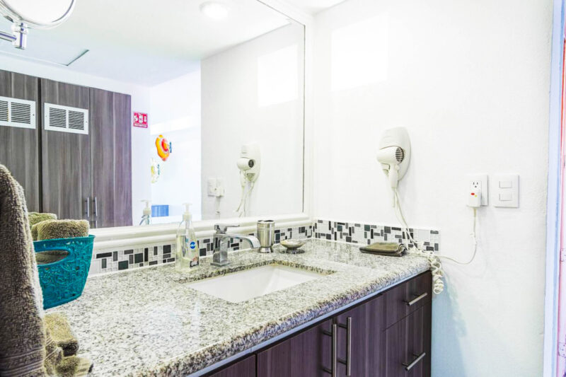 Amazing Oceanview in Hotel Zone (#1642)