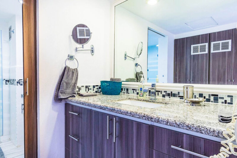 Amazing Oceanview in Hotel Zone (#1642)