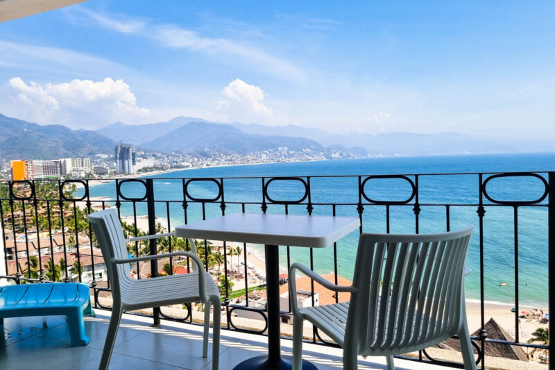 Amazing Oceanview in Hotel Zone (#1638)