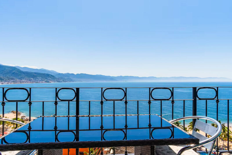 Amazing Oceanview in Hotel Zone (#1642)
