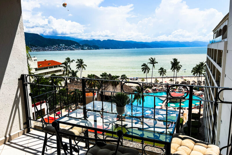 Amazing Oceanview in Hotel Zone (#0733)