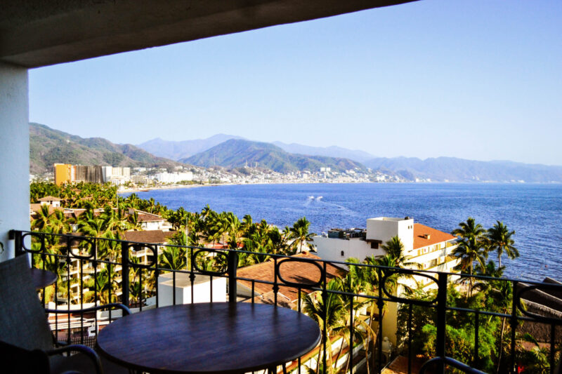 Amazing Oceanview in Hotel Zone (#0840)