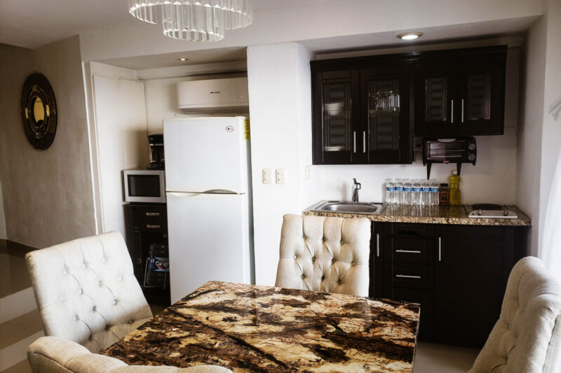 Amazing Oceanview in Hotel Zone (#0840)