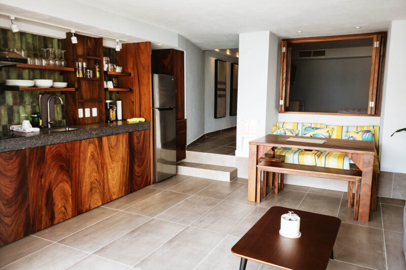 Amazing Oceanview in Hotel Zone (#833)