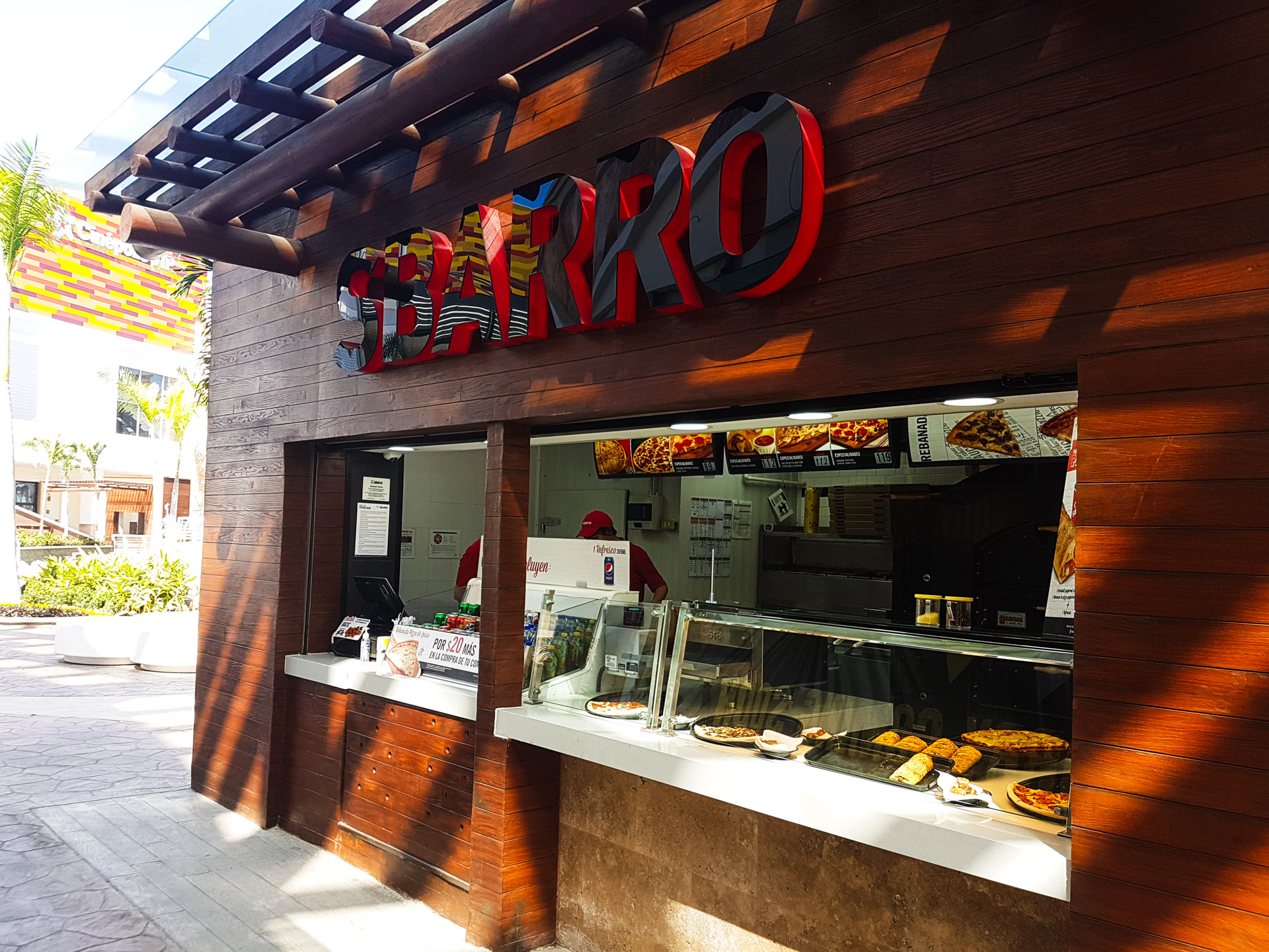 19 - La Isla Mall-19